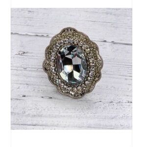 NEW•Sugared + Bronzed Vintage Glam Oversized Crystal & Silver Stretchy Ring